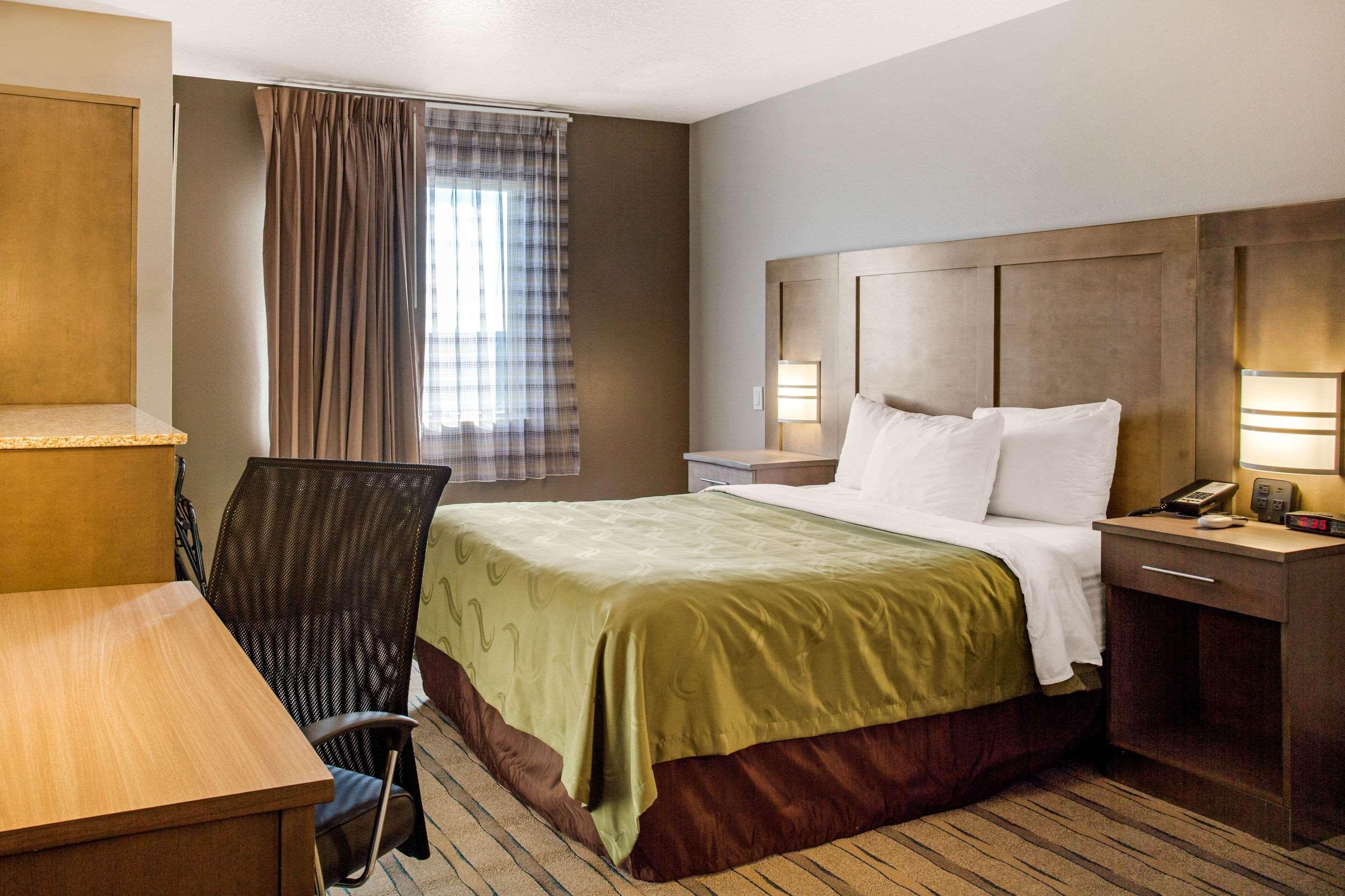 Quality Inn Moriarty Экстерьер фото