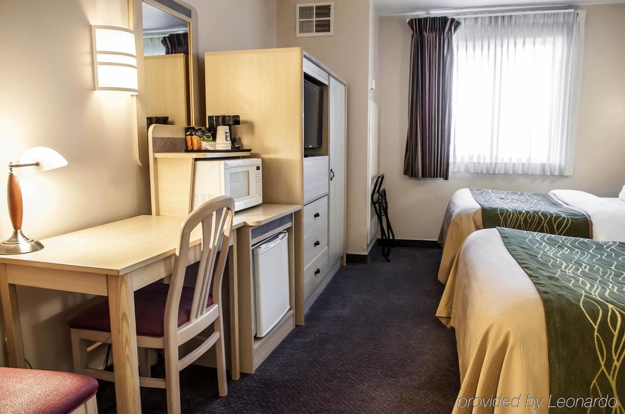 Quality Inn Moriarty Экстерьер фото